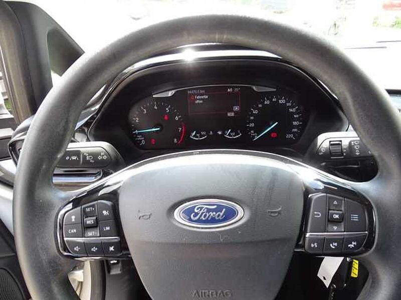 Ford Fiesta 1.1 Cool&Connect  AT-Motor