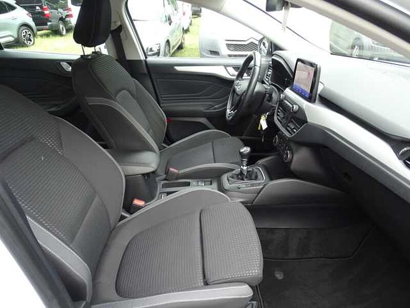 Ford Focus 2.0 EcoBlue Turnier Cool&Connect