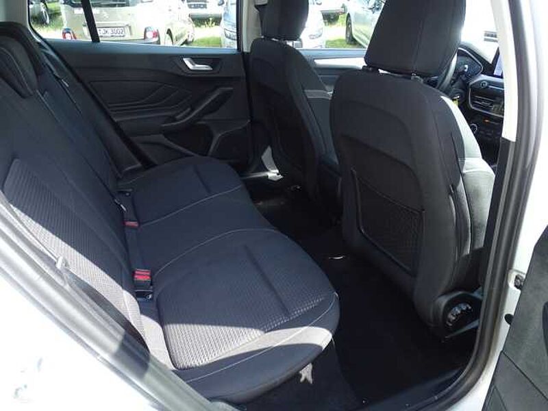 Ford Focus 2.0 EcoBlue Turnier Cool&Connect