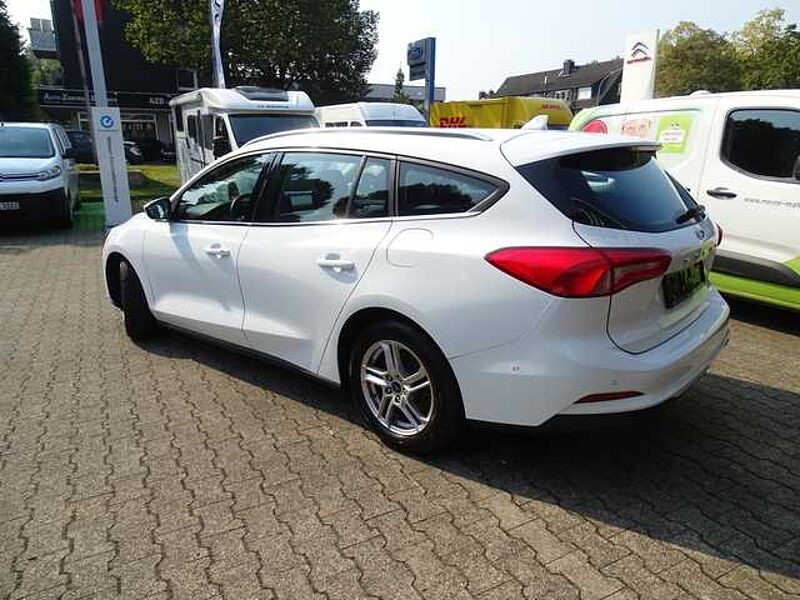 Ford Focus 1.5 EcoBoost Turnier Cool&Connect