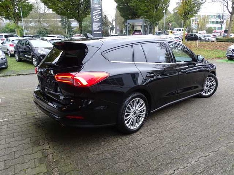 Ford Focus 1.5 EcoBoost Turnier Titanium