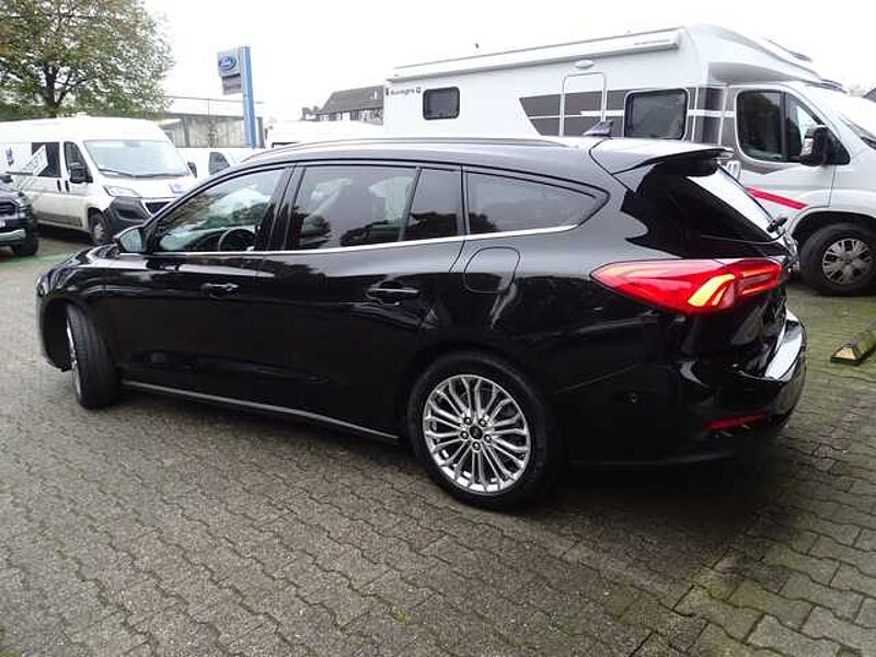 Ford Focus 1.5 EcoBoost Turnier Titanium