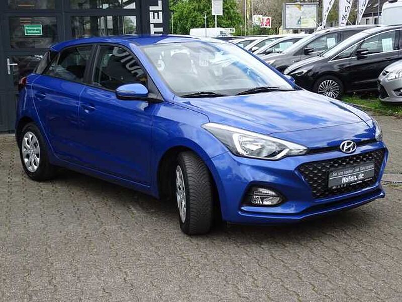 Hyundai i20 i20 PDC Klima Allwetter