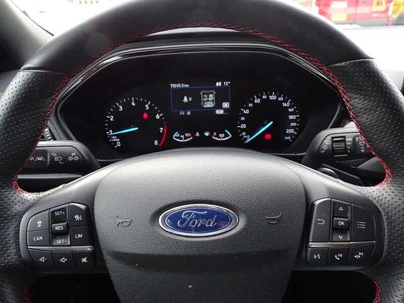 Ford Focus 1,5 Ecoboost Turnier ST Line