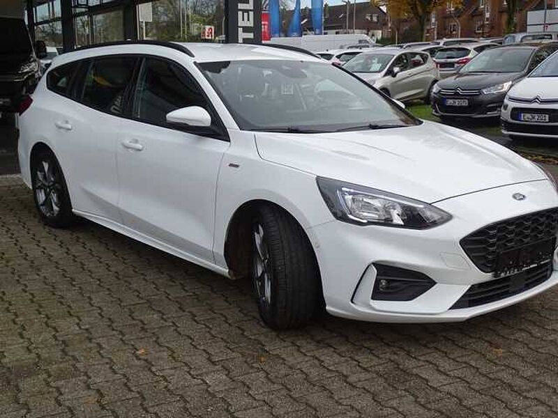 Ford Focus 1,5 Ecoboost Turnier ST Line